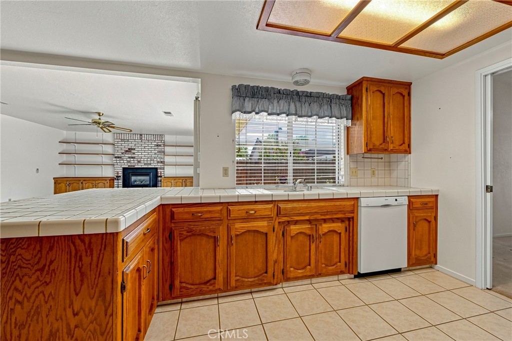 1174 Granite Court Property Photo 26