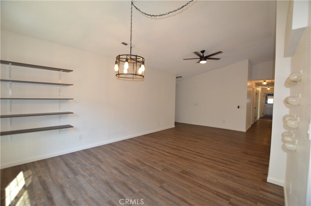 1430 Jackson Court Property Photo 8