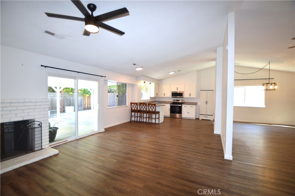 1430 Jackson Court Property Photo 10