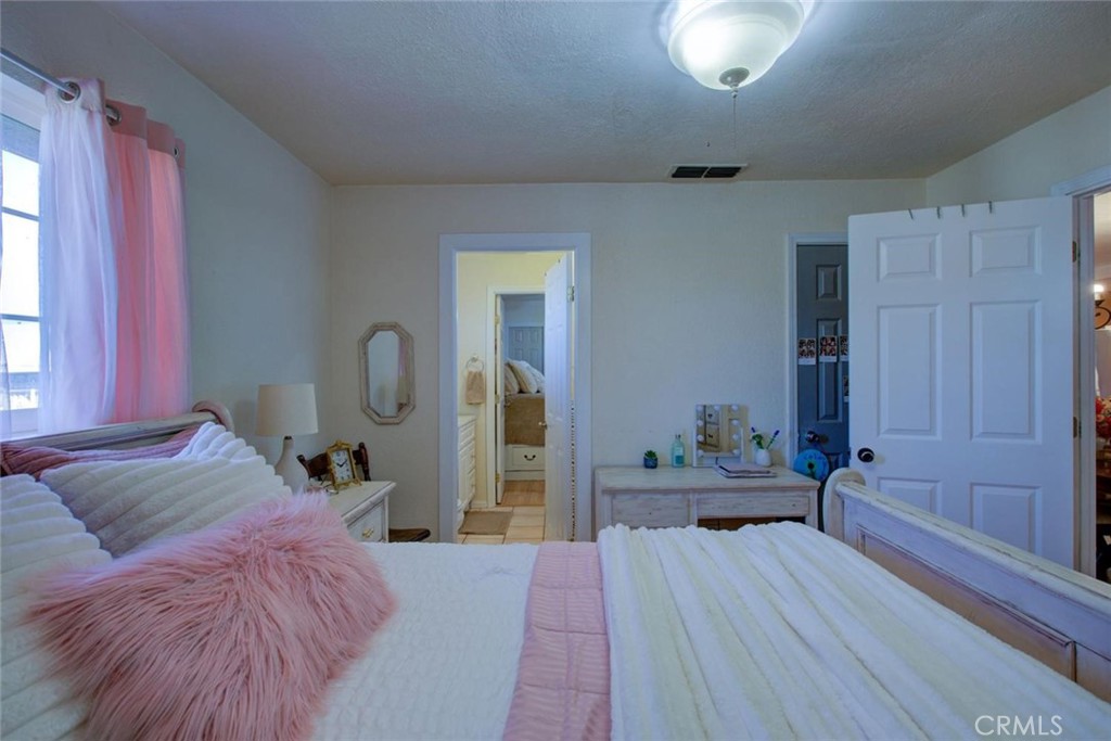 26704 Fahey Property Photo 25