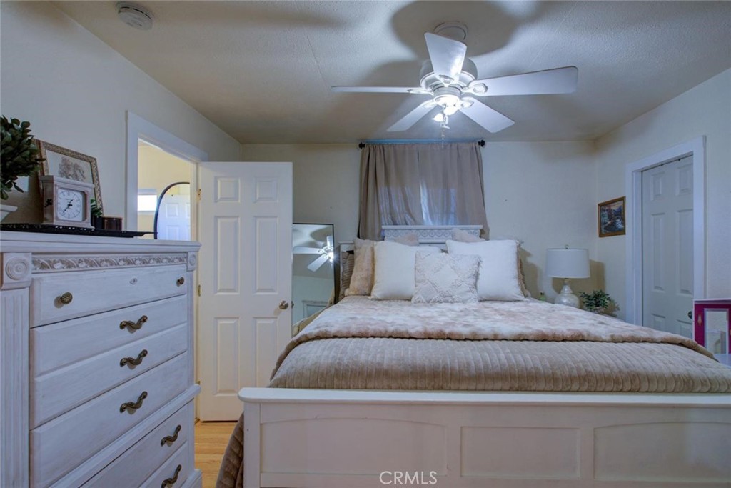 26704 Fahey Property Photo 29