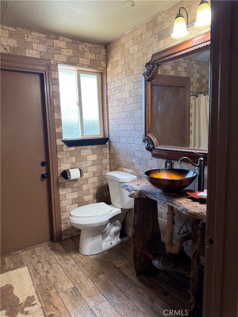 5200 N Gratton Property Photo 72