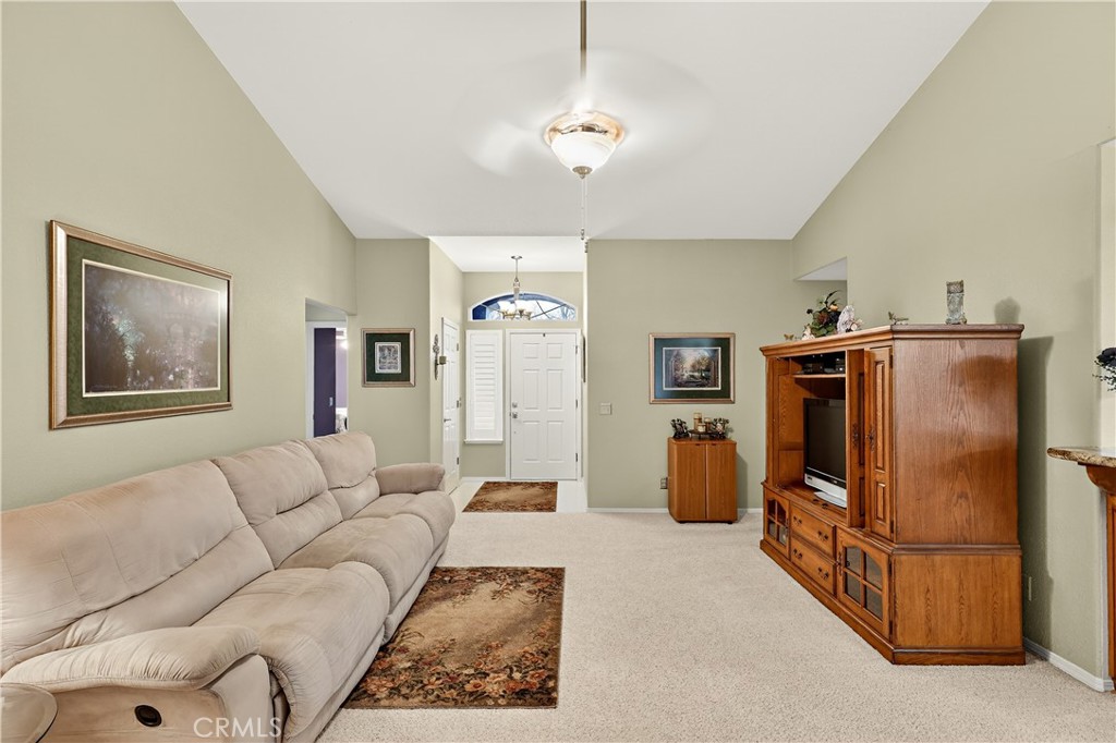 3947 Finch Court Property Photo 5