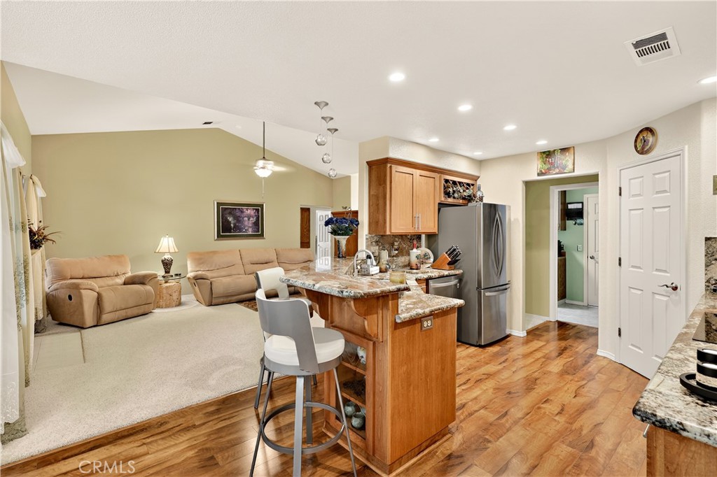 3947 Finch Court Property Photo 10