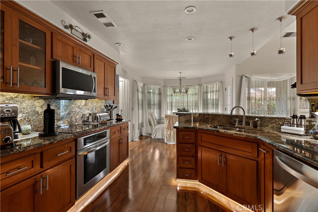 3947 Finch Court Property Photo 39
