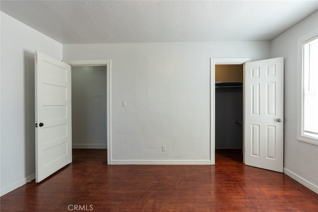 360 E 19th Street Property Photo 37