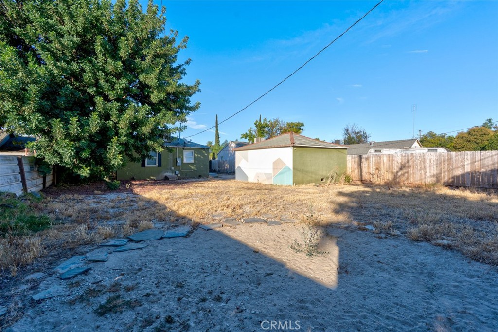 360 E 19th Street Property Photo 45