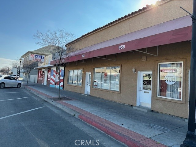 956 958, 960 O Street Property Photo 4