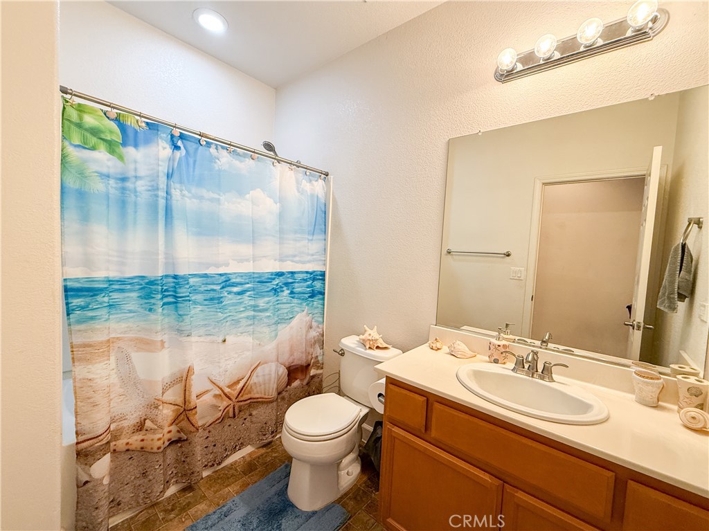 565 Tolman Way Property Photo 8