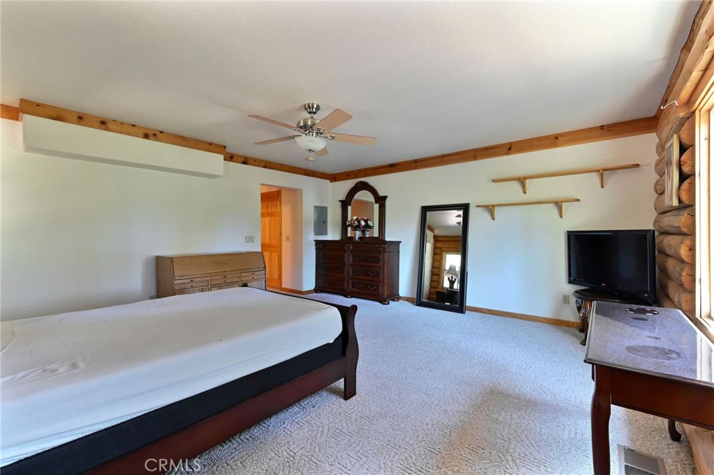 21416 Robin Property Photo 23