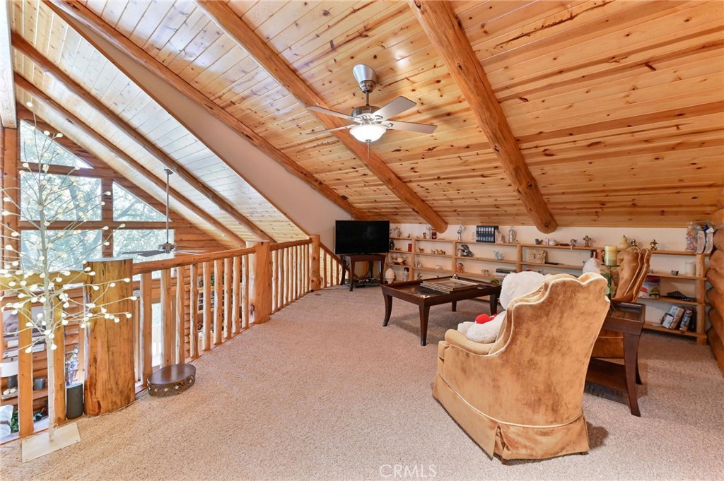 21416 Robin Property Photo 36