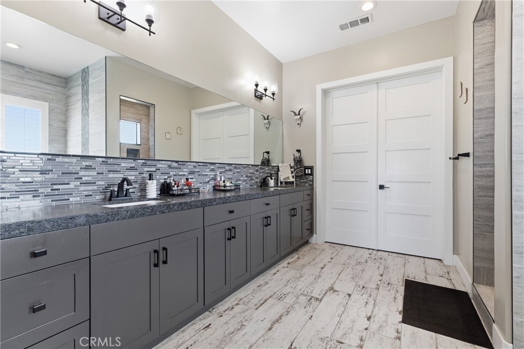 19206 Bloss Avenue Property Photo 31