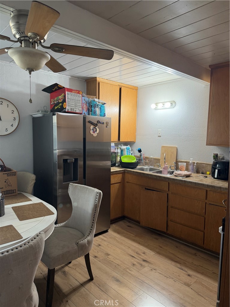 601 Holly Avenue Property Photo 2