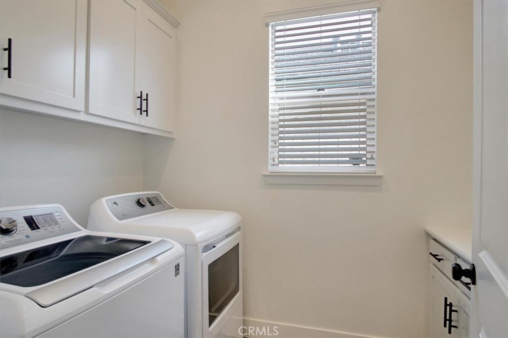 1437 Sunridge Court Property Photo 4