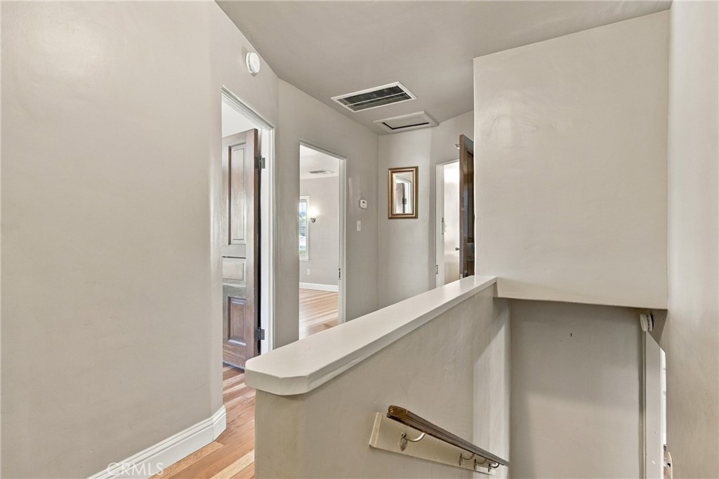 611 E 20th Street Property Photo 32