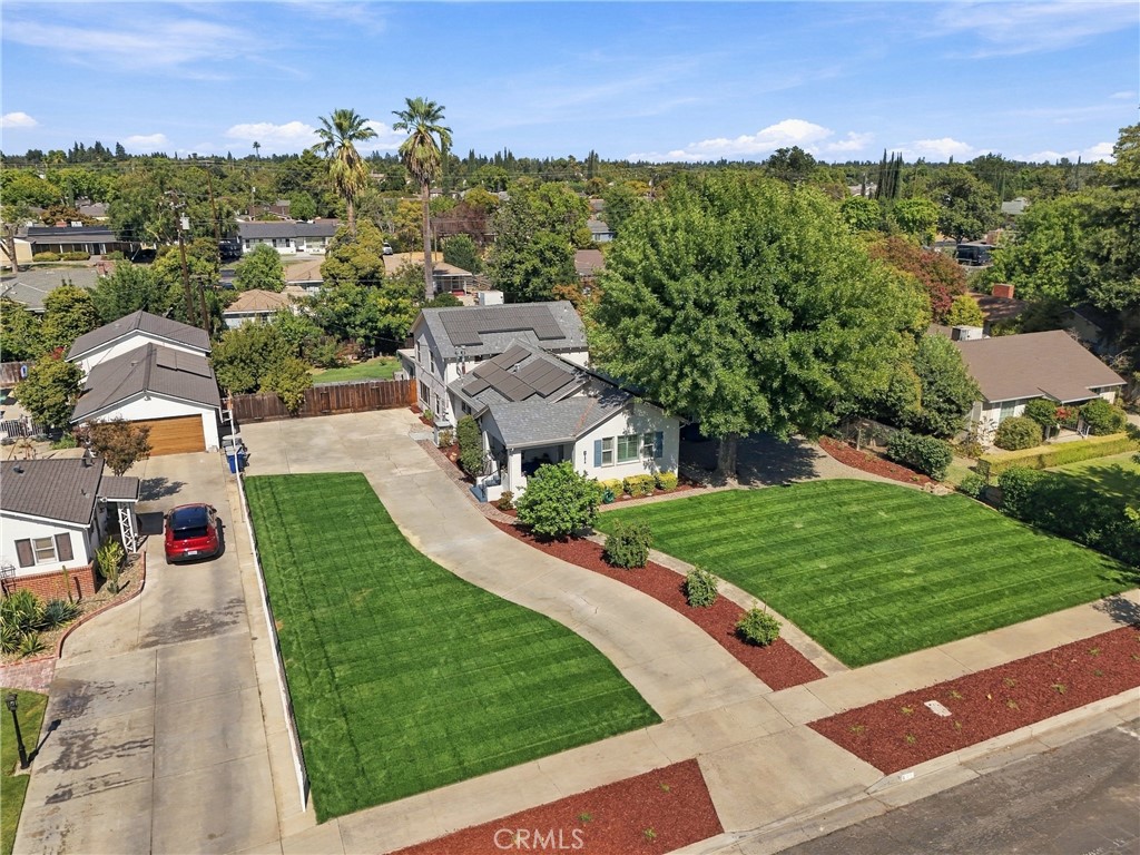 611 E 20th Street Property Photo 43