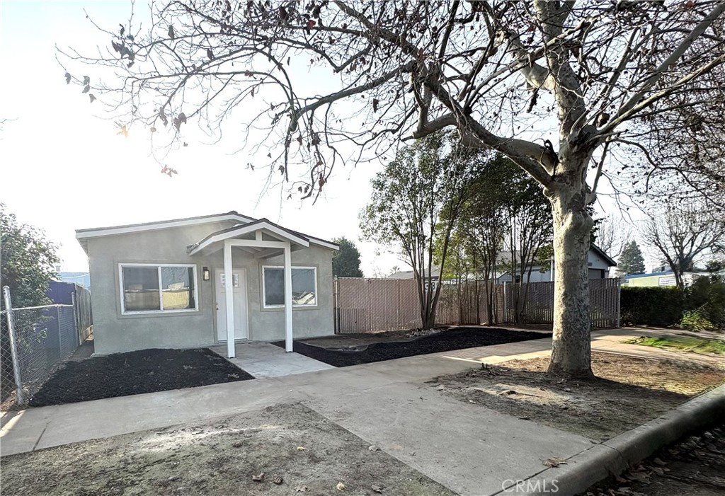 3883 Santa Fe Property Photo 1