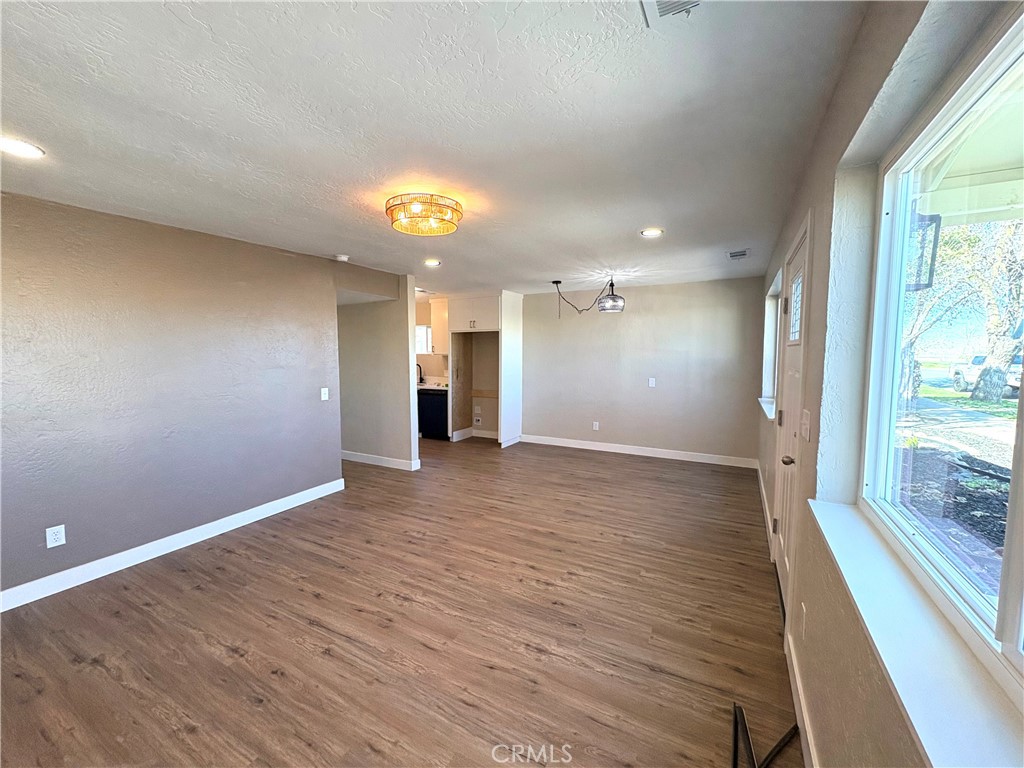 3883 Santa Fe Property Photo 5