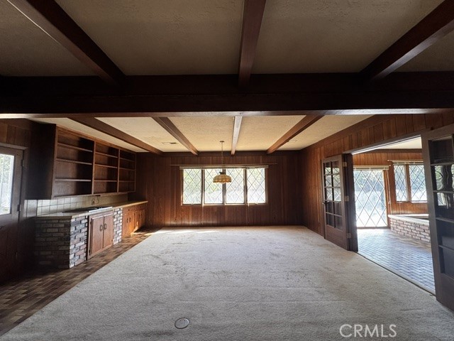2121 Almondwood Property Photo 7