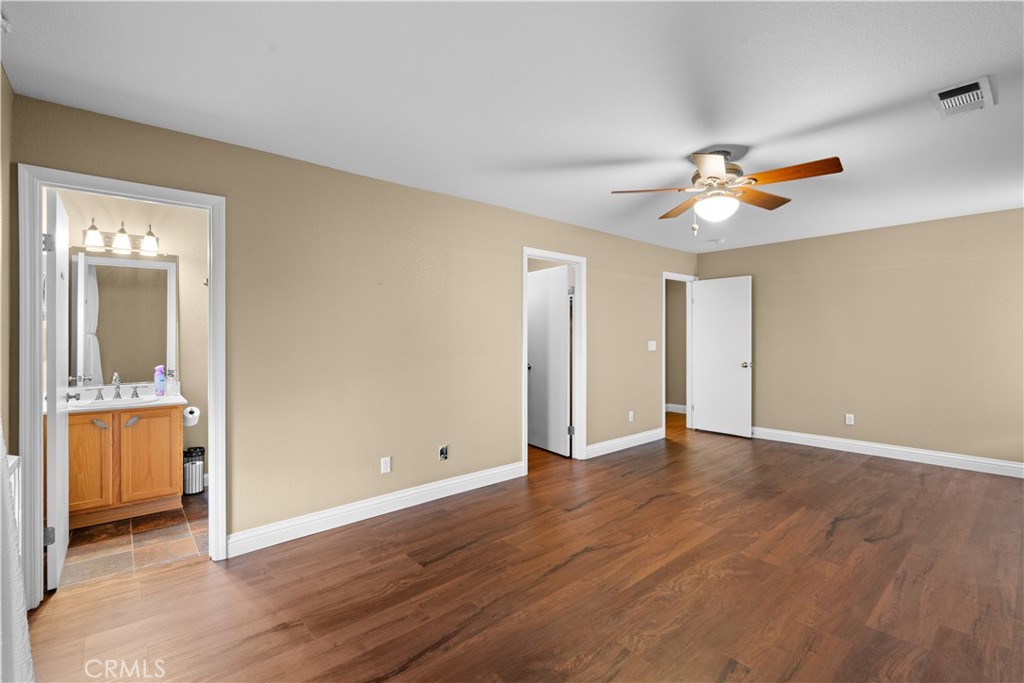1228 Kingfisher Drive Property Photo 19