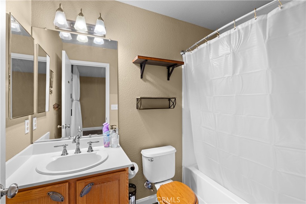 1228 Kingfisher Drive Property Photo 20