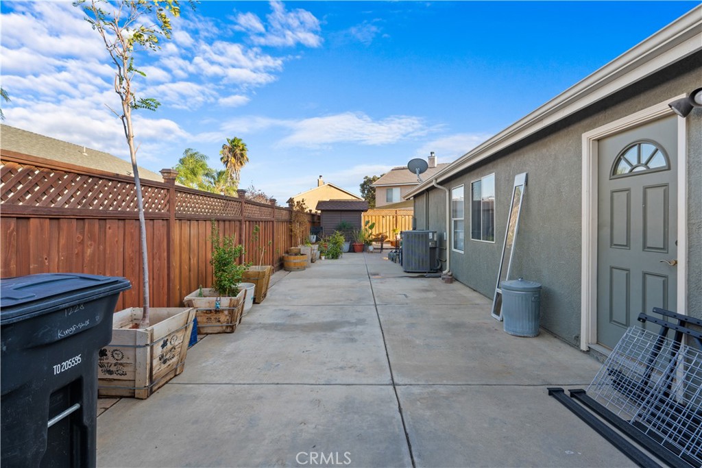 1228 Kingfisher Drive Property Photo 36