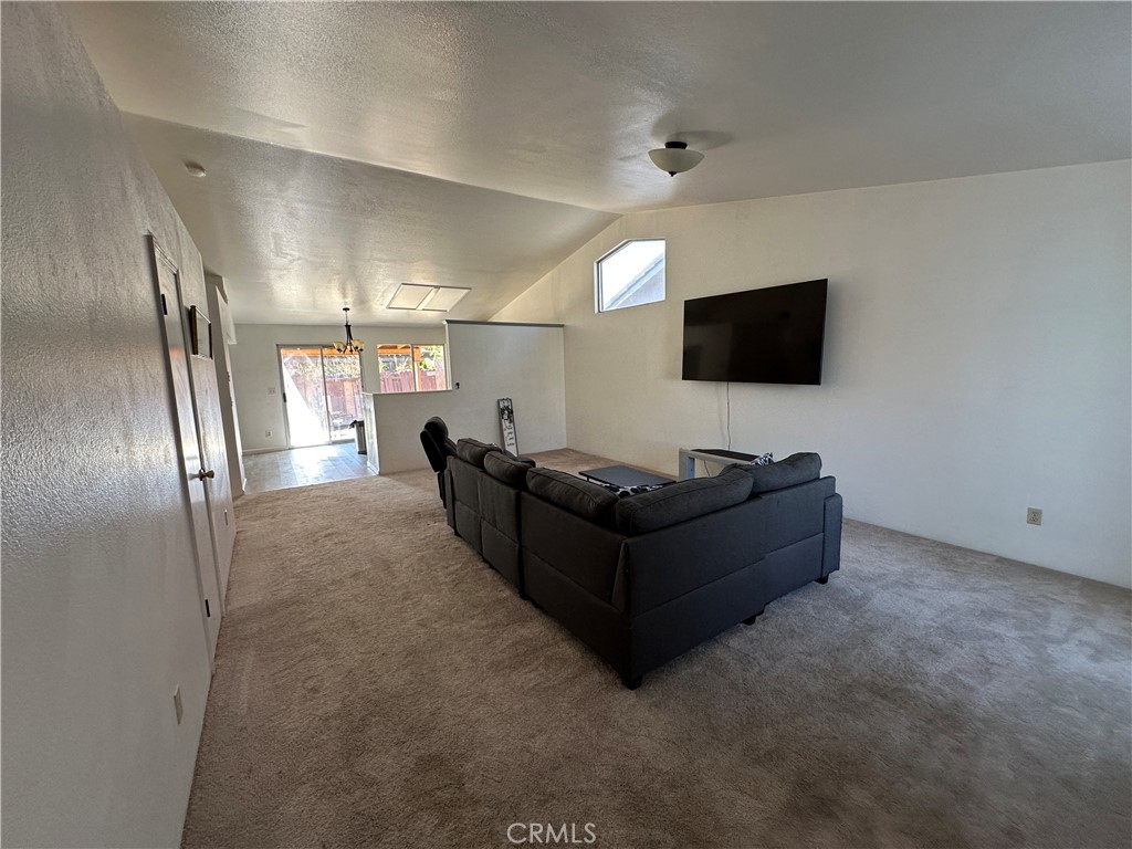434 Occidental Court Property Photo 5