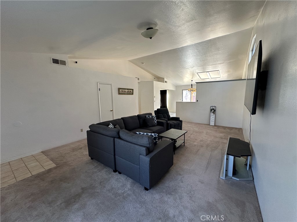 434 Occidental Court Property Photo 6