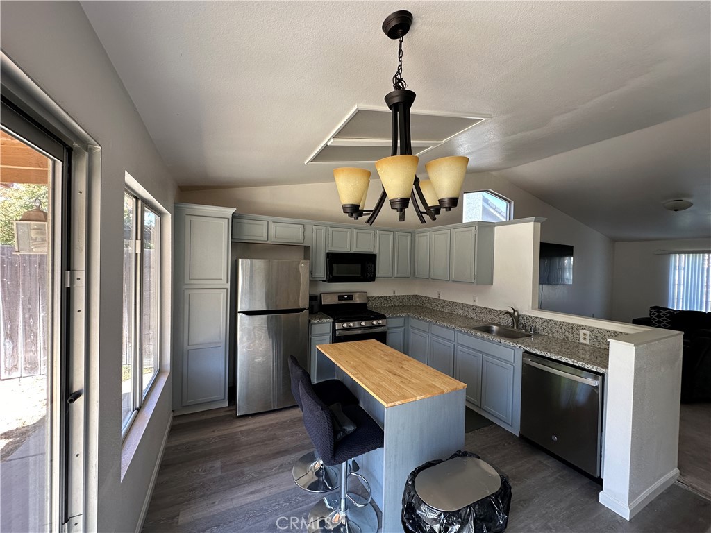 434 Occidental Court Property Photo 11