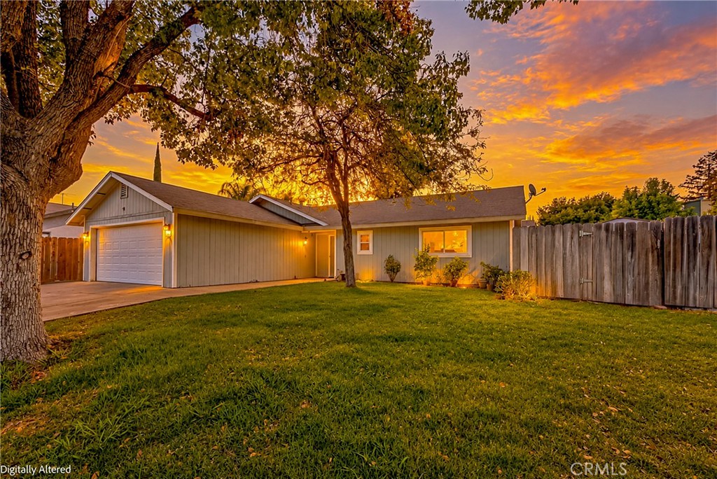 746 Marian Court Property Photo 2
