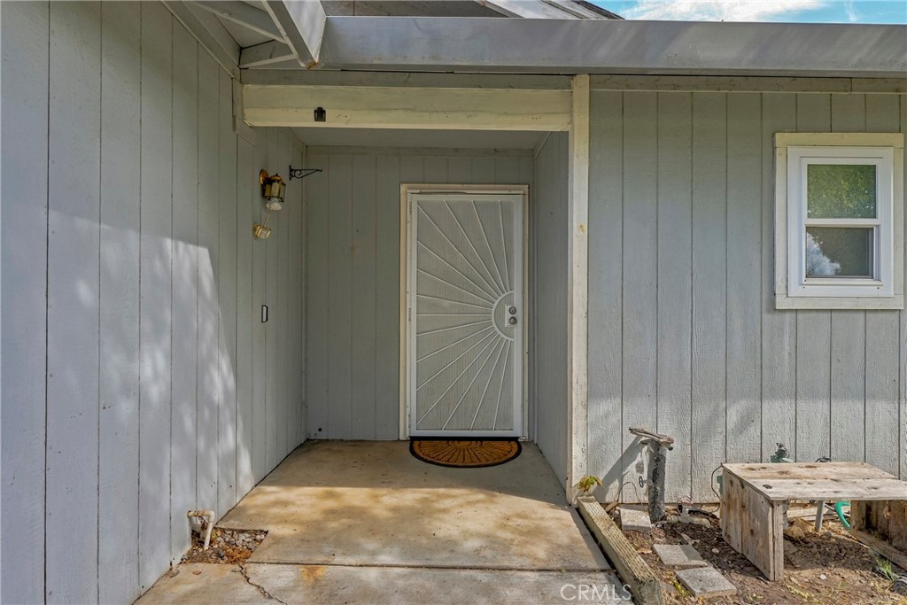 746 Marian Court Property Photo 7