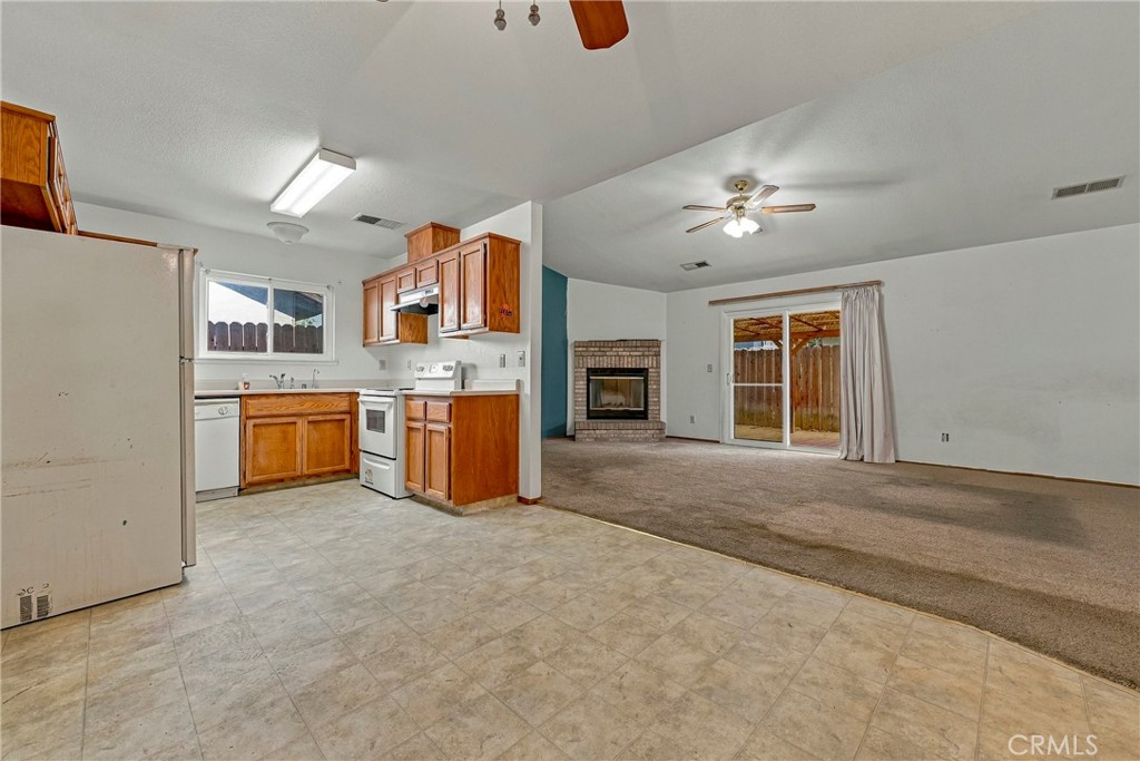 746 Marian Court Property Photo 14