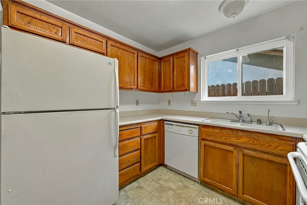 746 Marian Court Property Photo 16