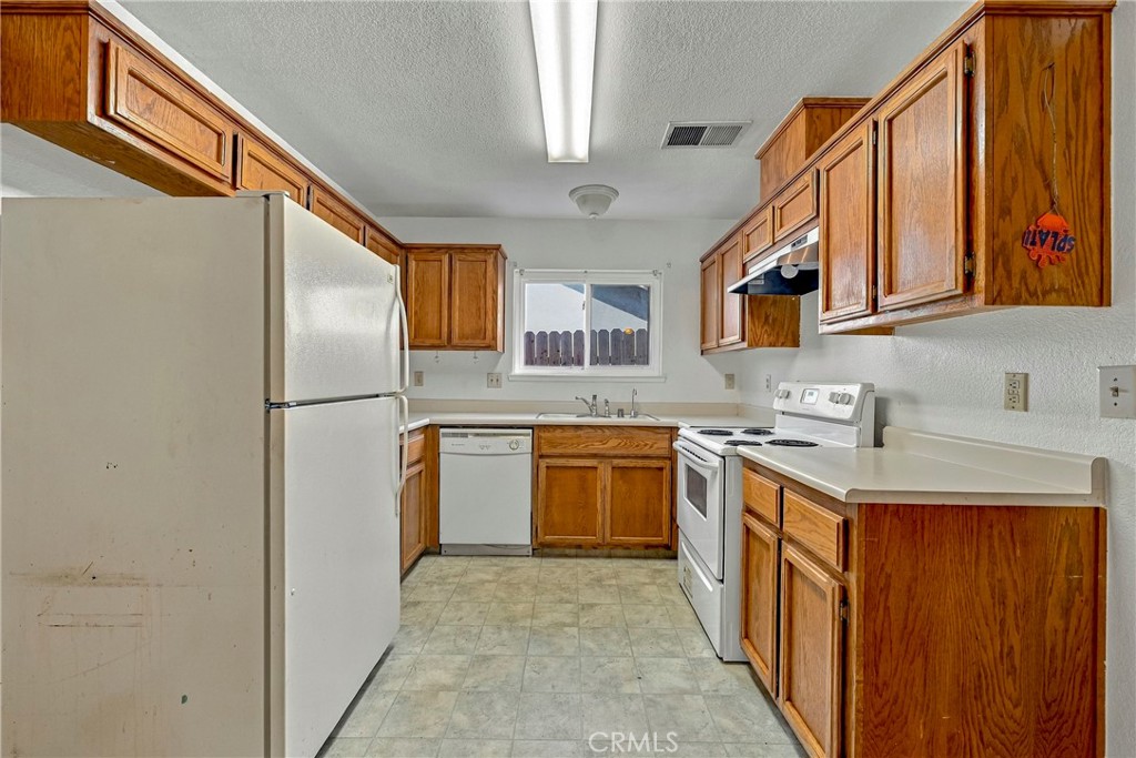 746 Marian Court Property Photo 17