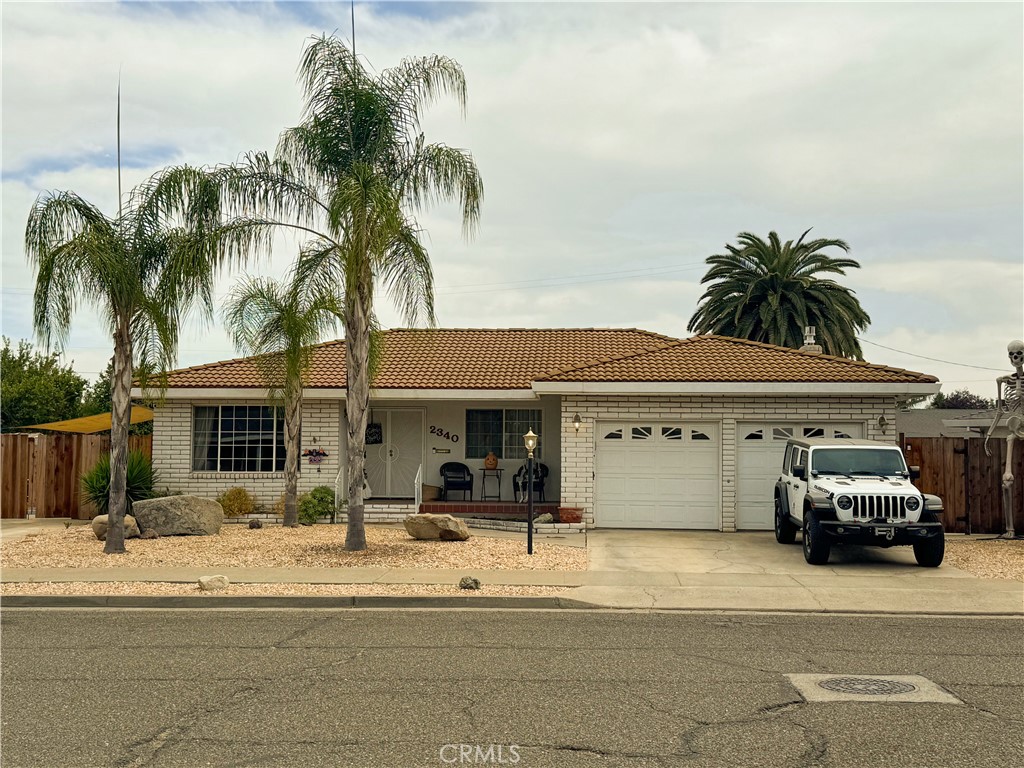 2340 Village Circle Property Photo 1