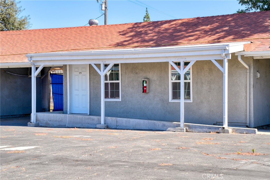 1506 S Mariposa Property Photo 6