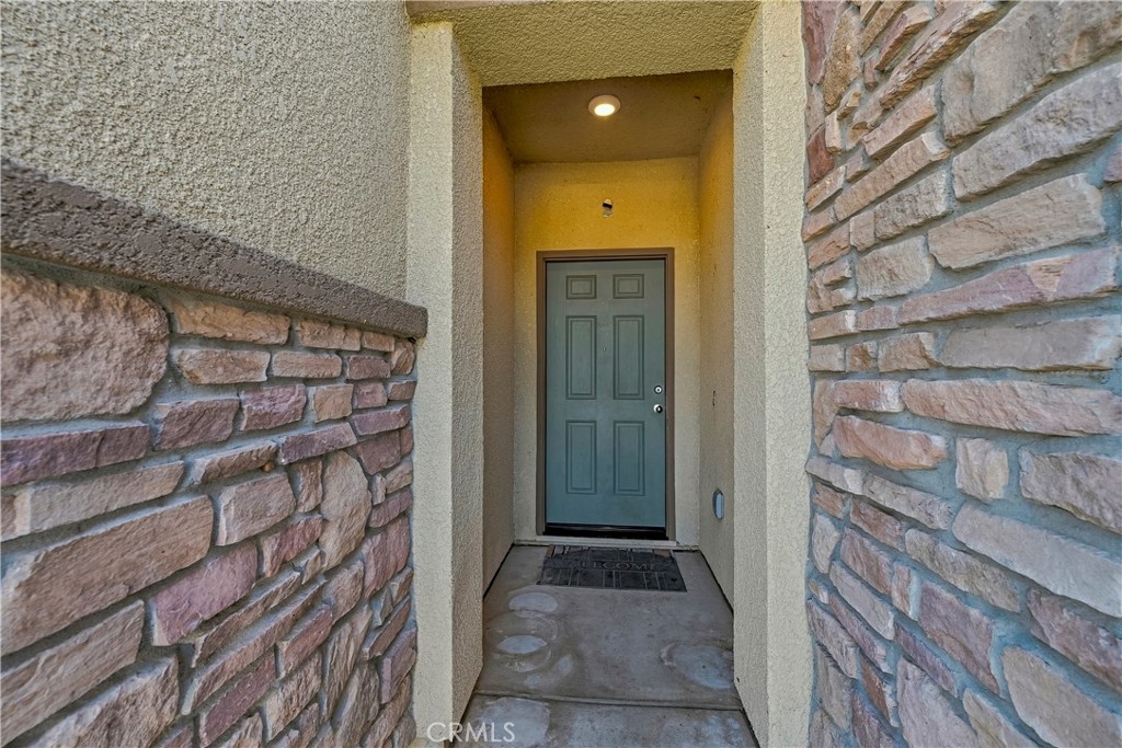 638 Phelps Drive Property Photo 14
