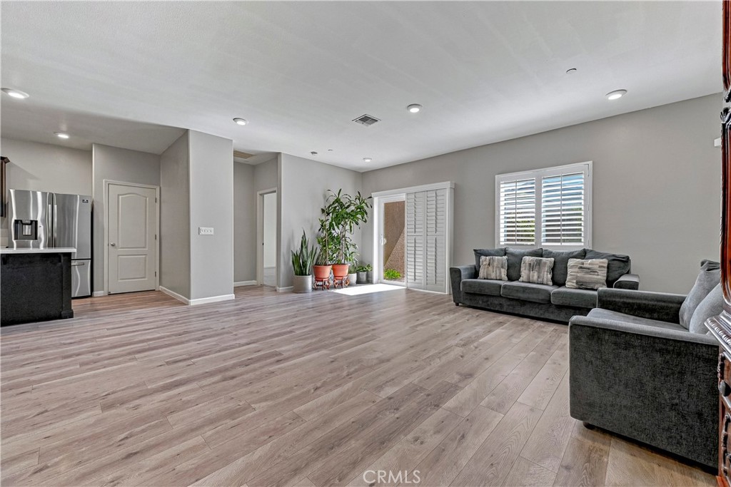 638 Phelps Drive Property Photo 38