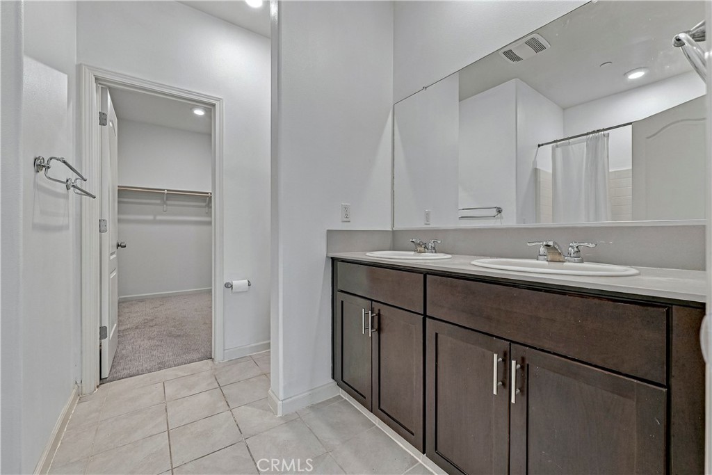 638 Phelps Drive Property Photo 44