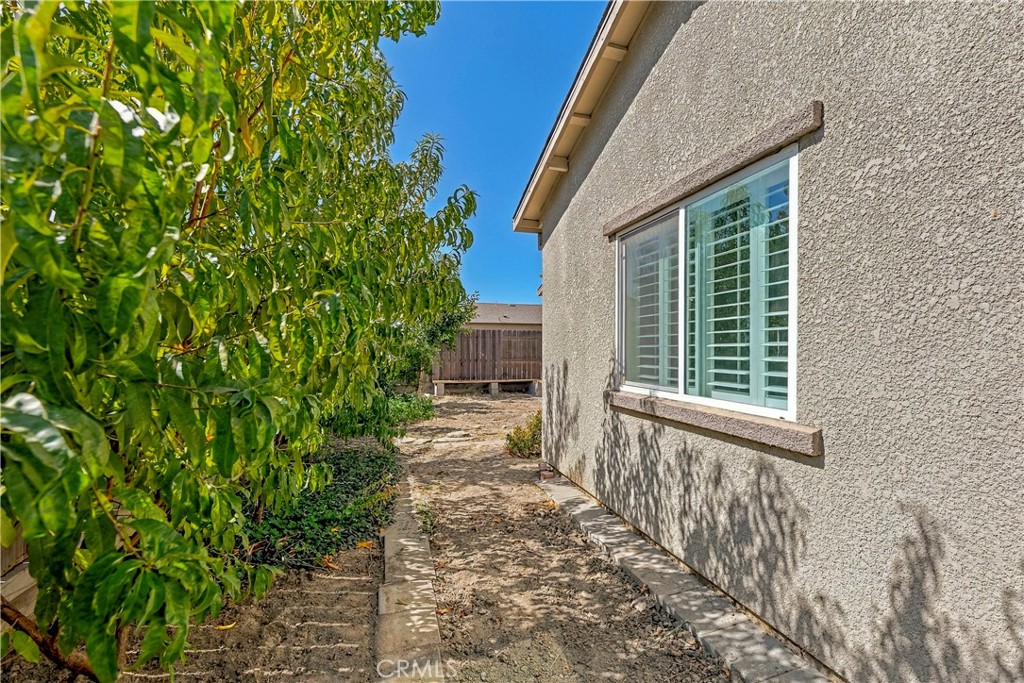 638 Phelps Drive Property Photo 48