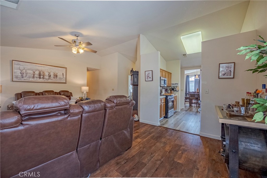 1824 Augusta Property Photo 14