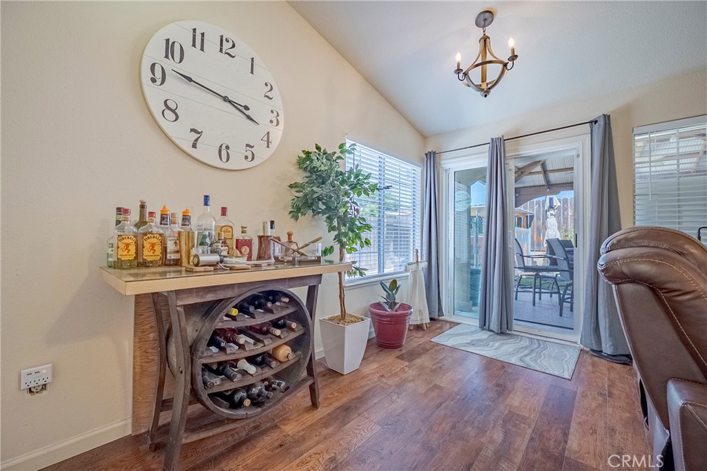 1824 Augusta Property Photo 15