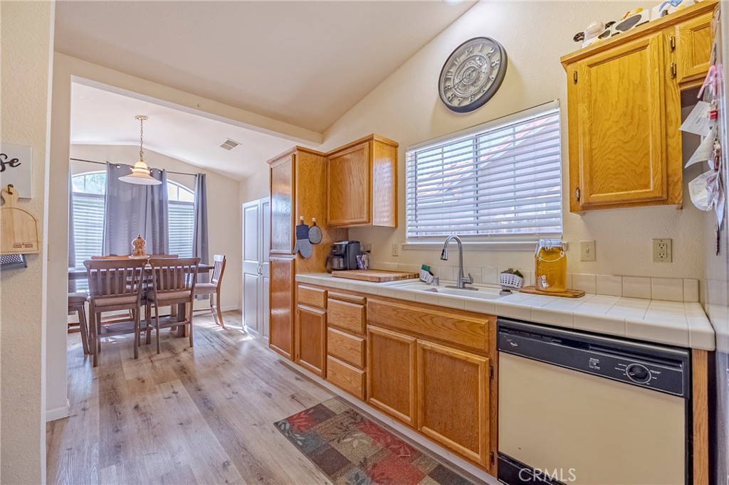 1824 Augusta Property Photo 17