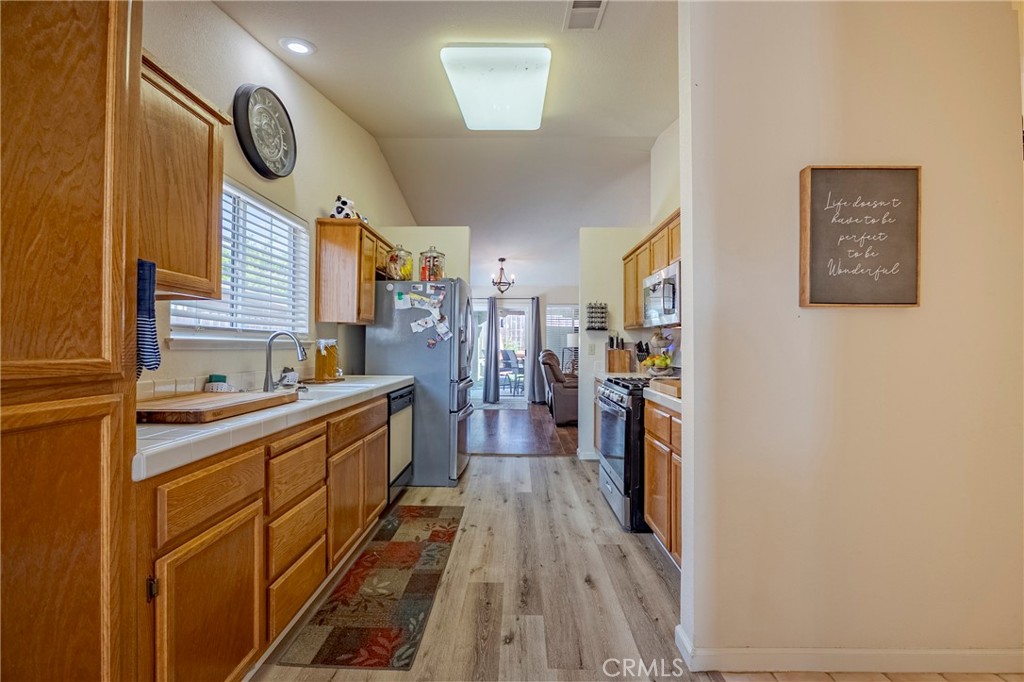 1824 Augusta Property Photo 21
