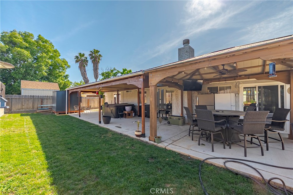1824 Augusta Property Photo 39