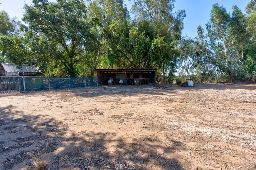 3289 Fresno Property Photo 48