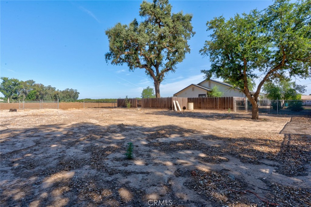 3289 Fresno Property Photo 50