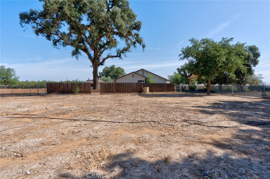 3289 Fresno Property Photo 52