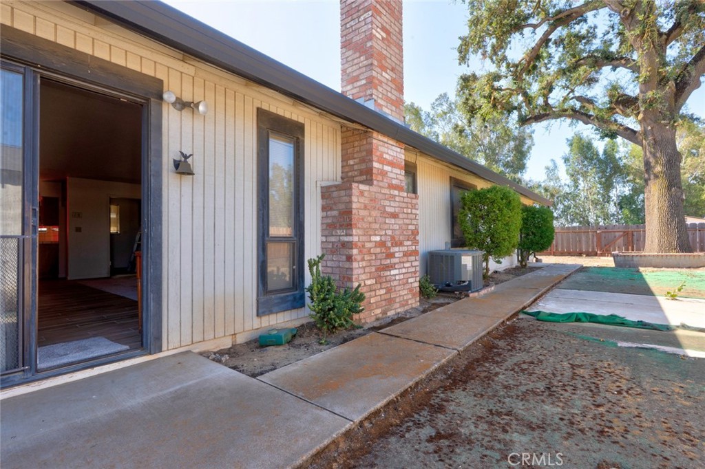 3289 Fresno Property Photo 53