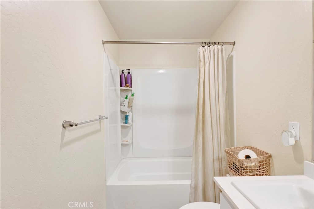 209 Grand View Court Property Photo 20